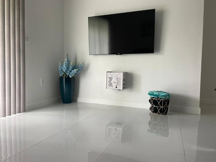 White House 1 Villa Lehigh Acres Luaran gambar
